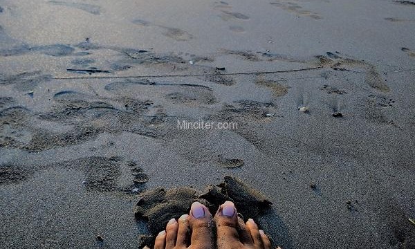 The footprints in sea beach